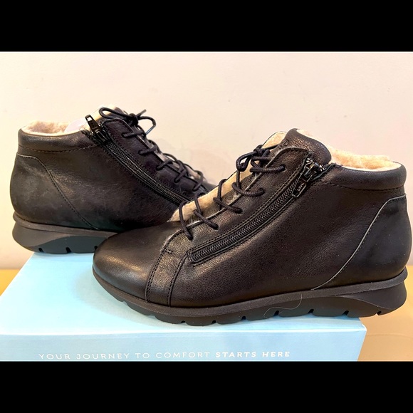 Shock Absorber Women’s Ankle Boot /Shoe (NWT) - Picture 7 of 13